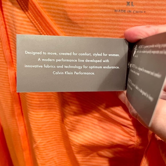 NEW W/TAGS CALVIN KLEIN PERFORMANCE HOODED LIGHTWEIGHT ACTIVEWEAR SZ XL - Picture 11 of 13